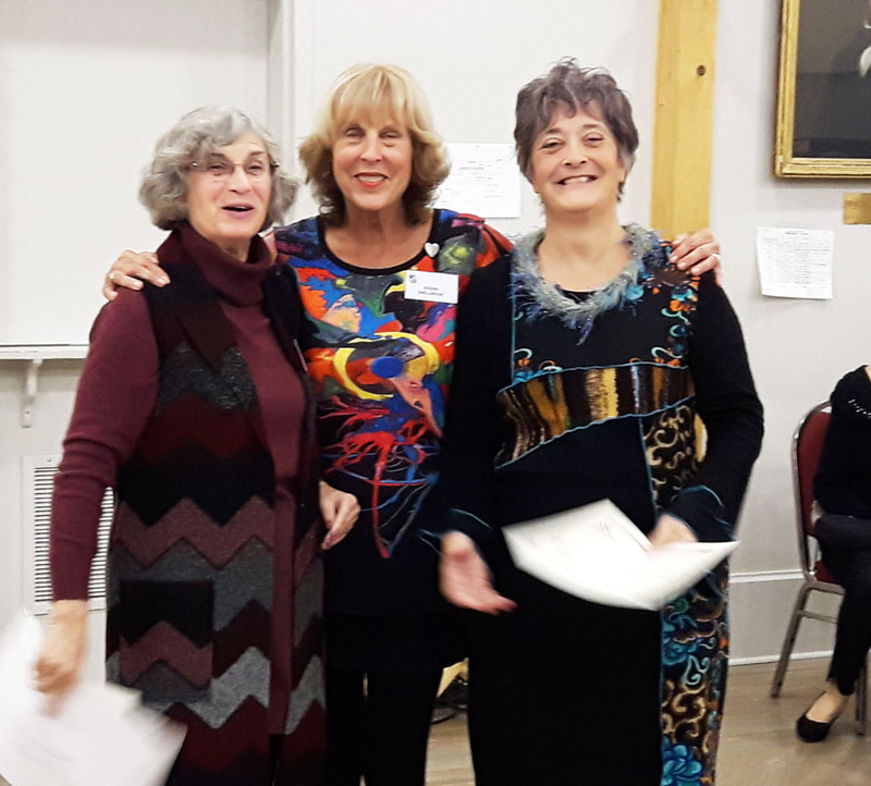 From left to right, Val Cole (President), Susan Snelgrove (Show Convenor), Gisele Lapalme